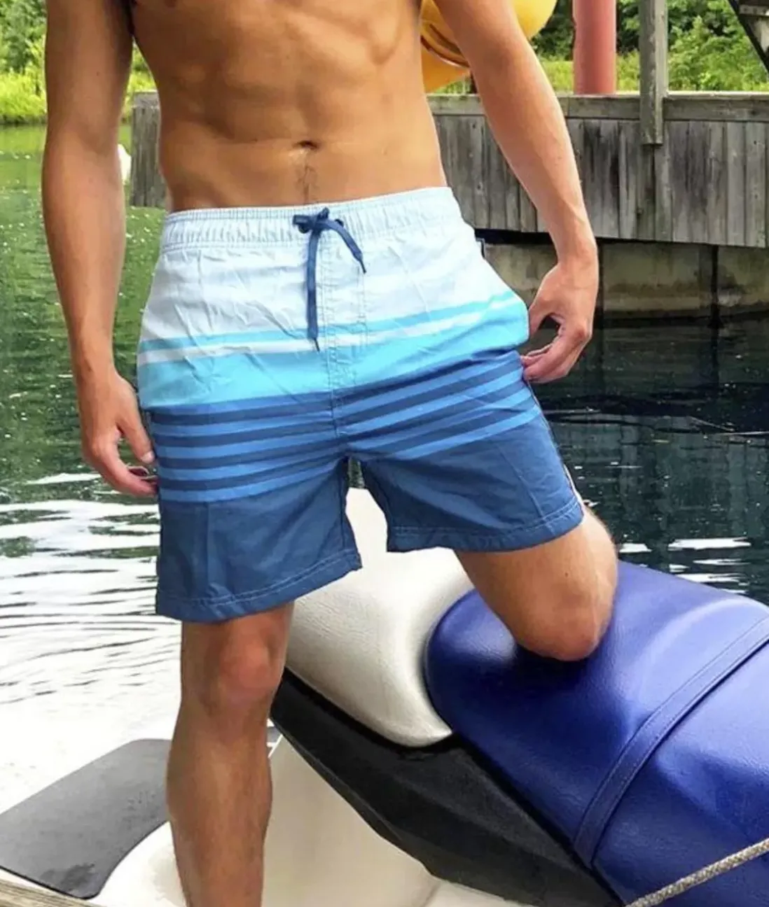 Men Nayked Apparel Bottoms>Men'S Stripe Volley Swim Short/Discontinued