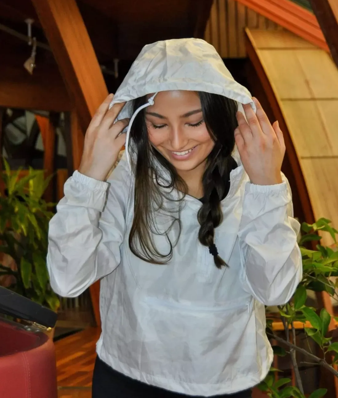 Women Nayked Apparel Tops>Women'S Lightweight Pullover Cropped Windbreaker