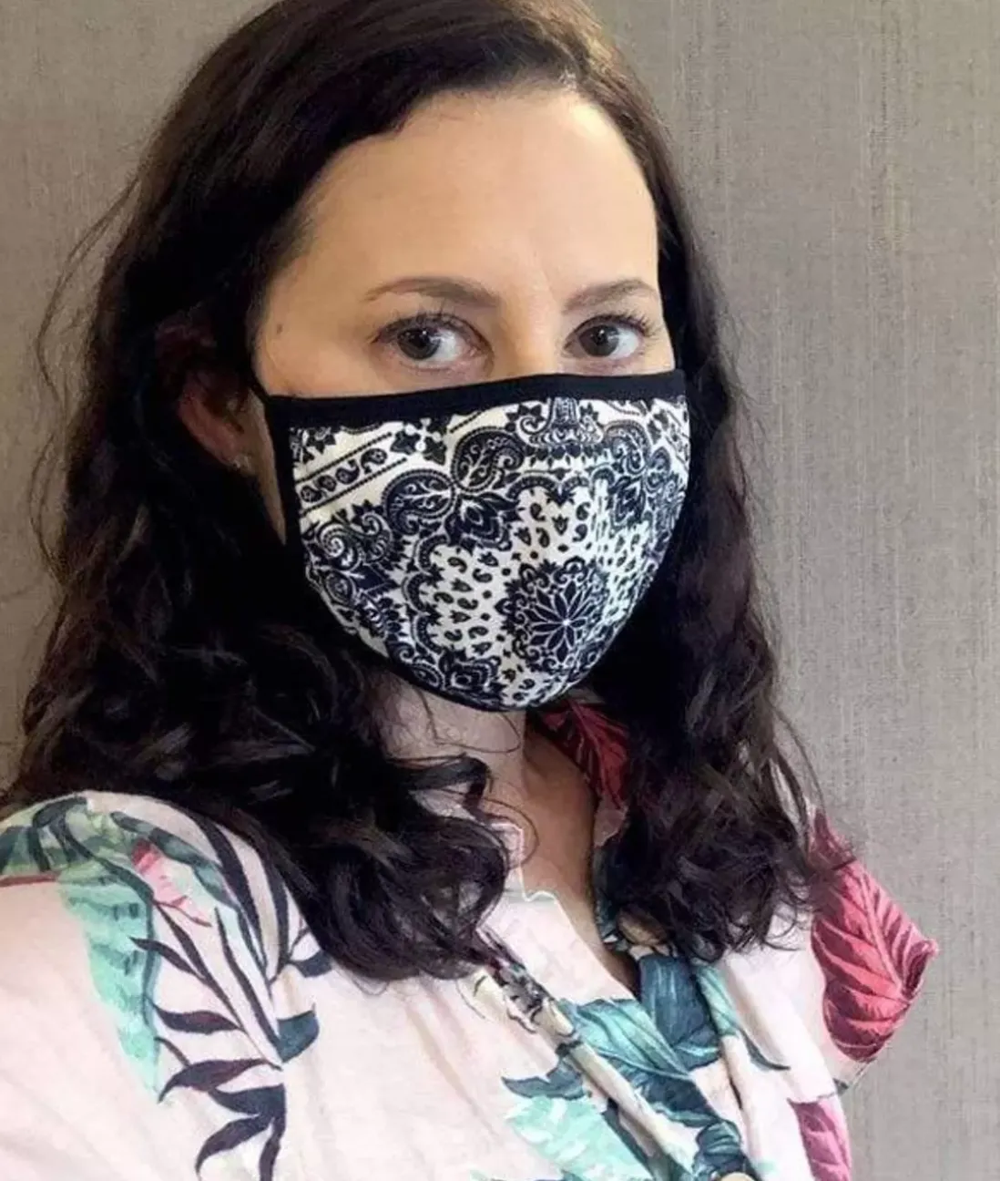Women Nayked Apparel Accessories>Women'S Ridiculously Soft Bandana Print 2-Layer Face Mask With Adjustable Ear Loops