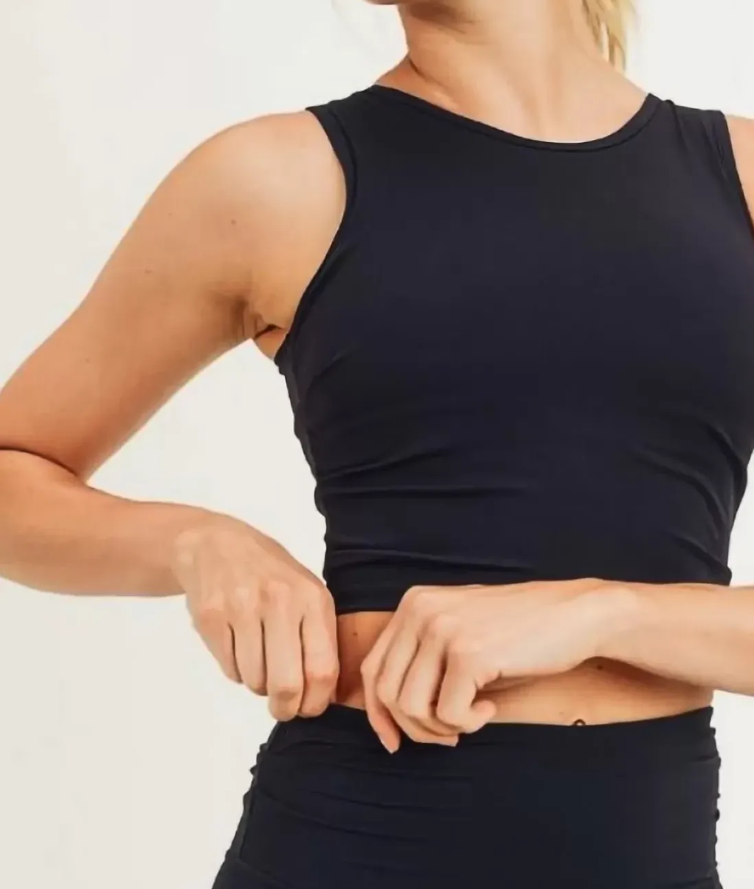 Women Nayked Apparel Athleisure>Women'S Ruched Sides Active Cropped Top/Discontinued